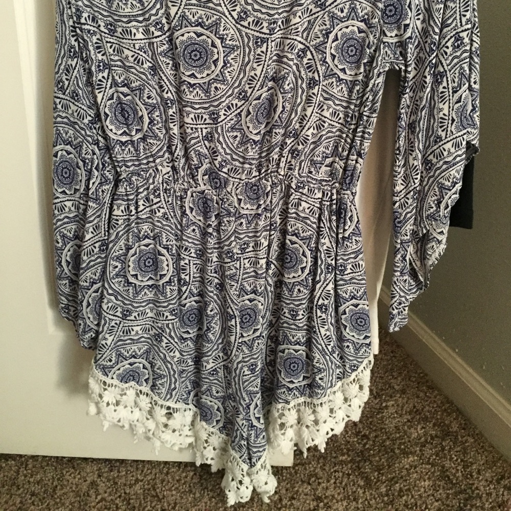 Romper - Picture 2 of 4